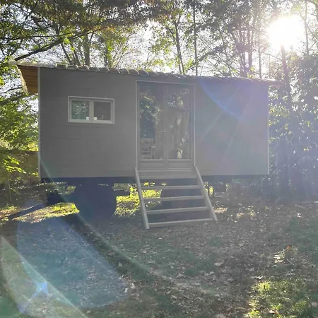 La Roulotte Du Manoir 1900 La Ferté-Gaucher